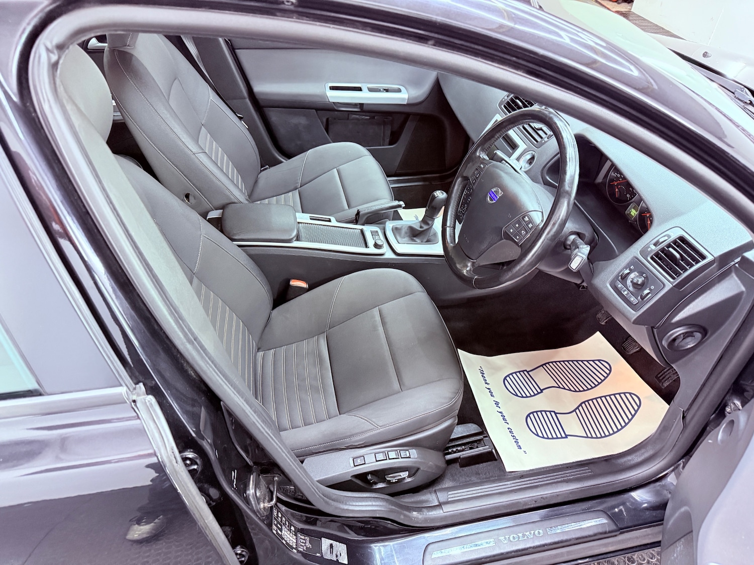 Used Volvo V50 2011 for sale - 77127371: Photo 16