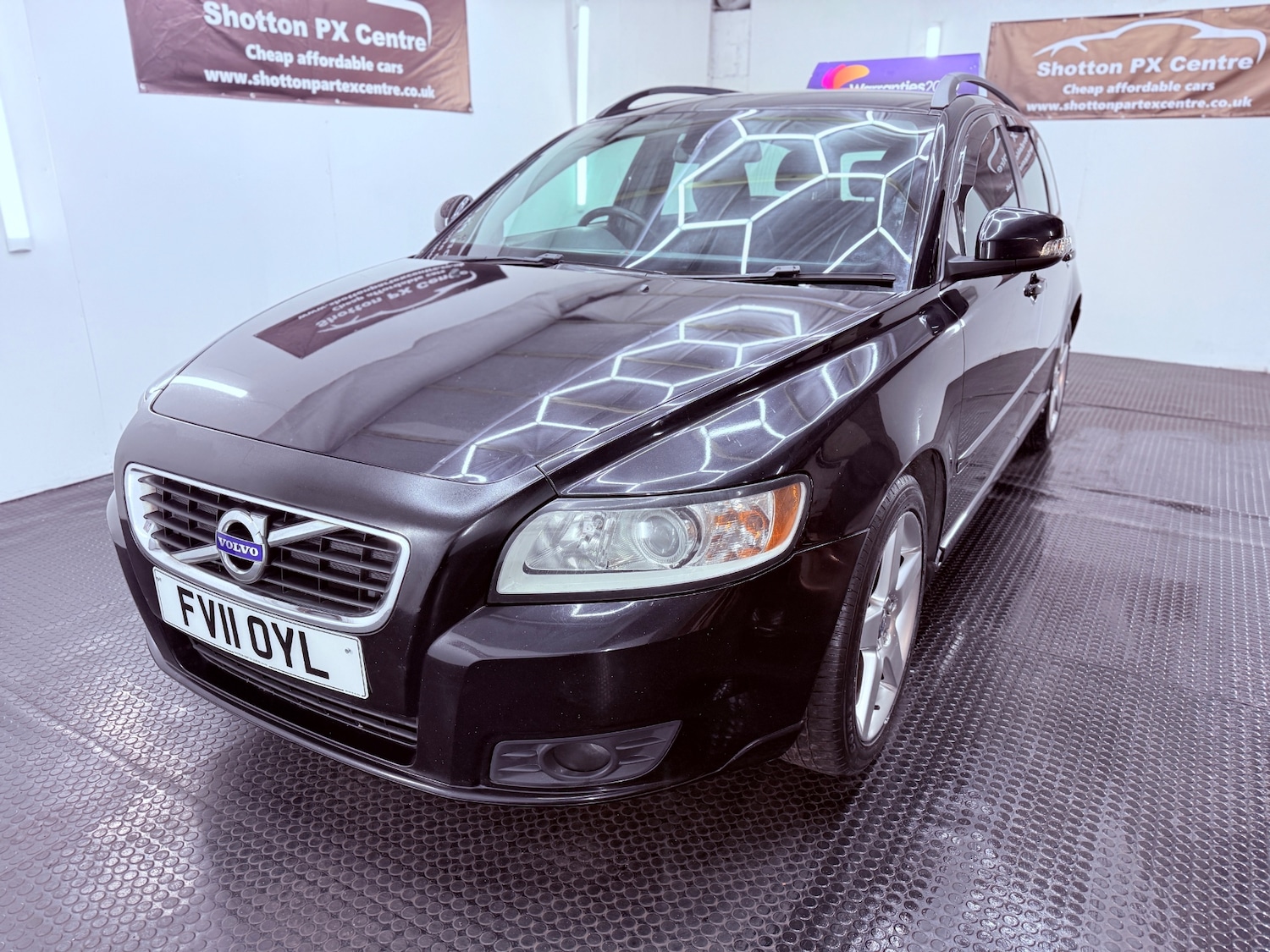 Used Volvo V50 2011 for sale - 77127371: Photo 6