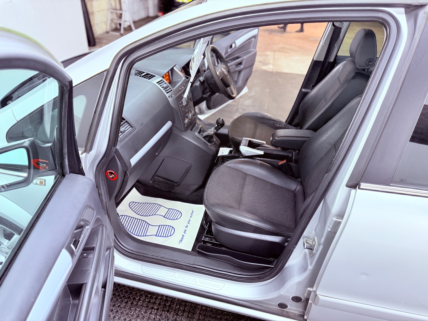 Used Vauxhall Zafira 2007 for sale - 76972118: Photo 16