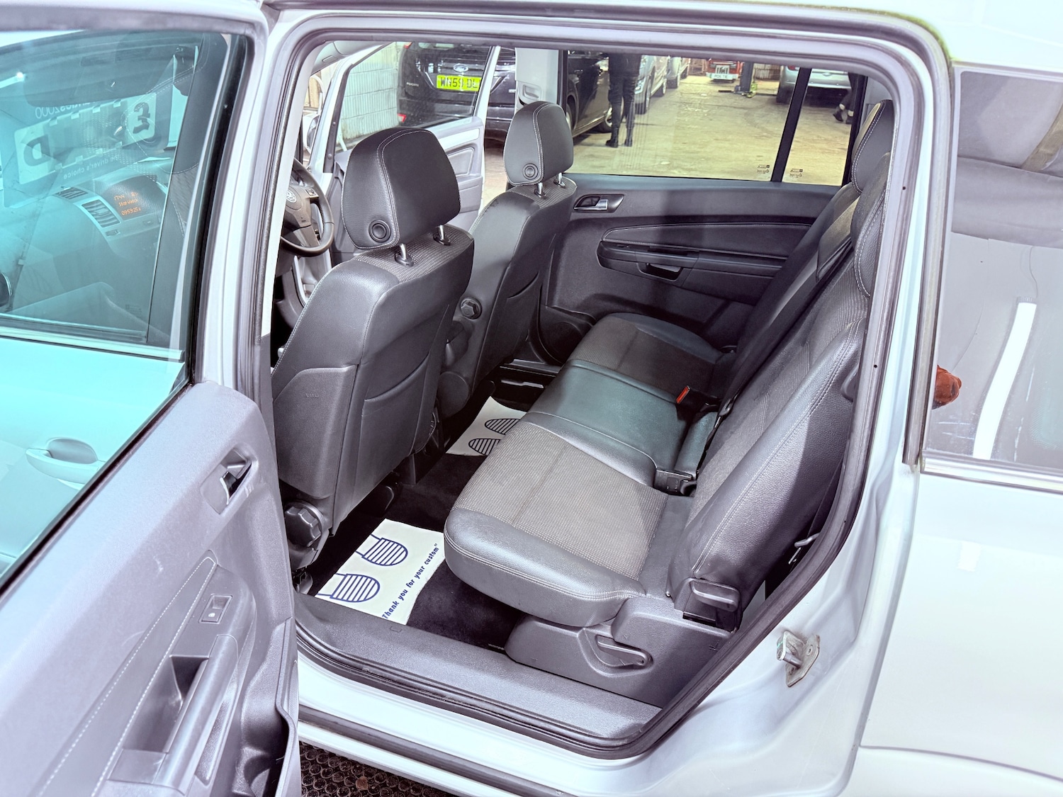 Used Vauxhall Zafira 2007 for sale - 76972118: Photo 17