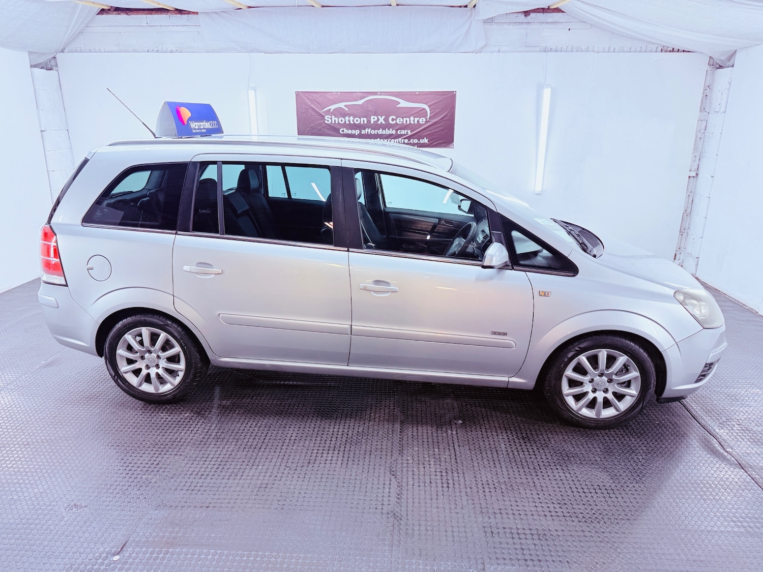 Used Vauxhall Zafira 2007 for sale - 76972118: Photo 8