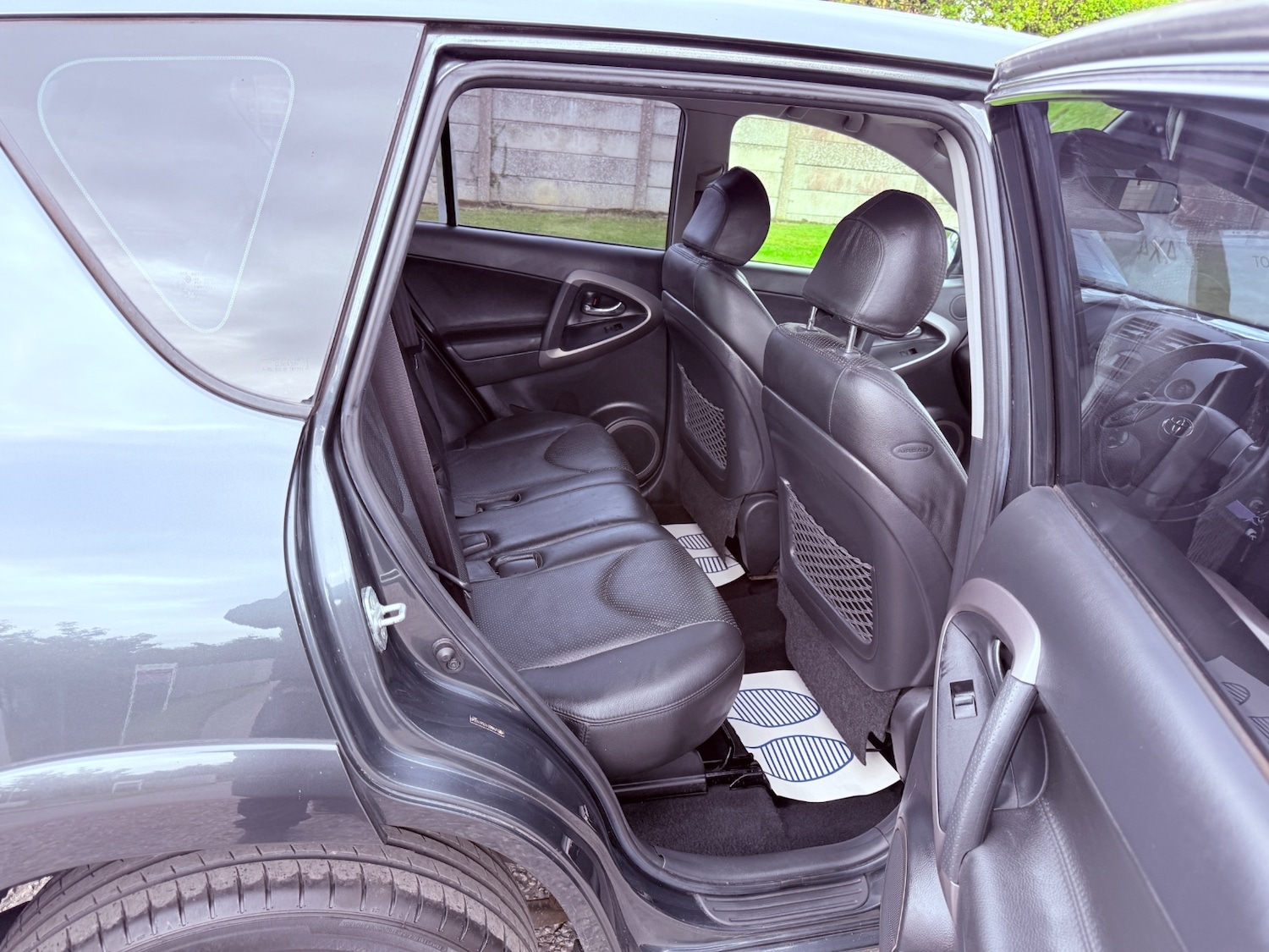 Used Toyota RAV4 2009 for sale - 76193260: Photo 17