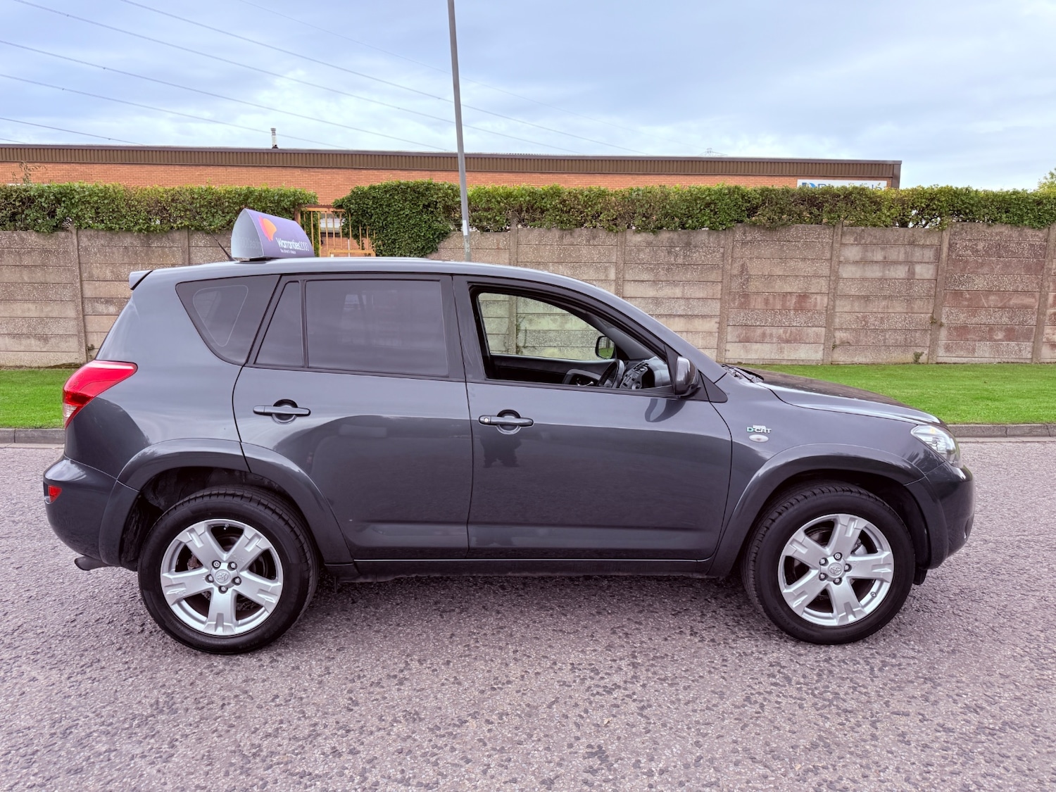 Used Toyota RAV4 2009 for sale - 76193260: Photo 2
