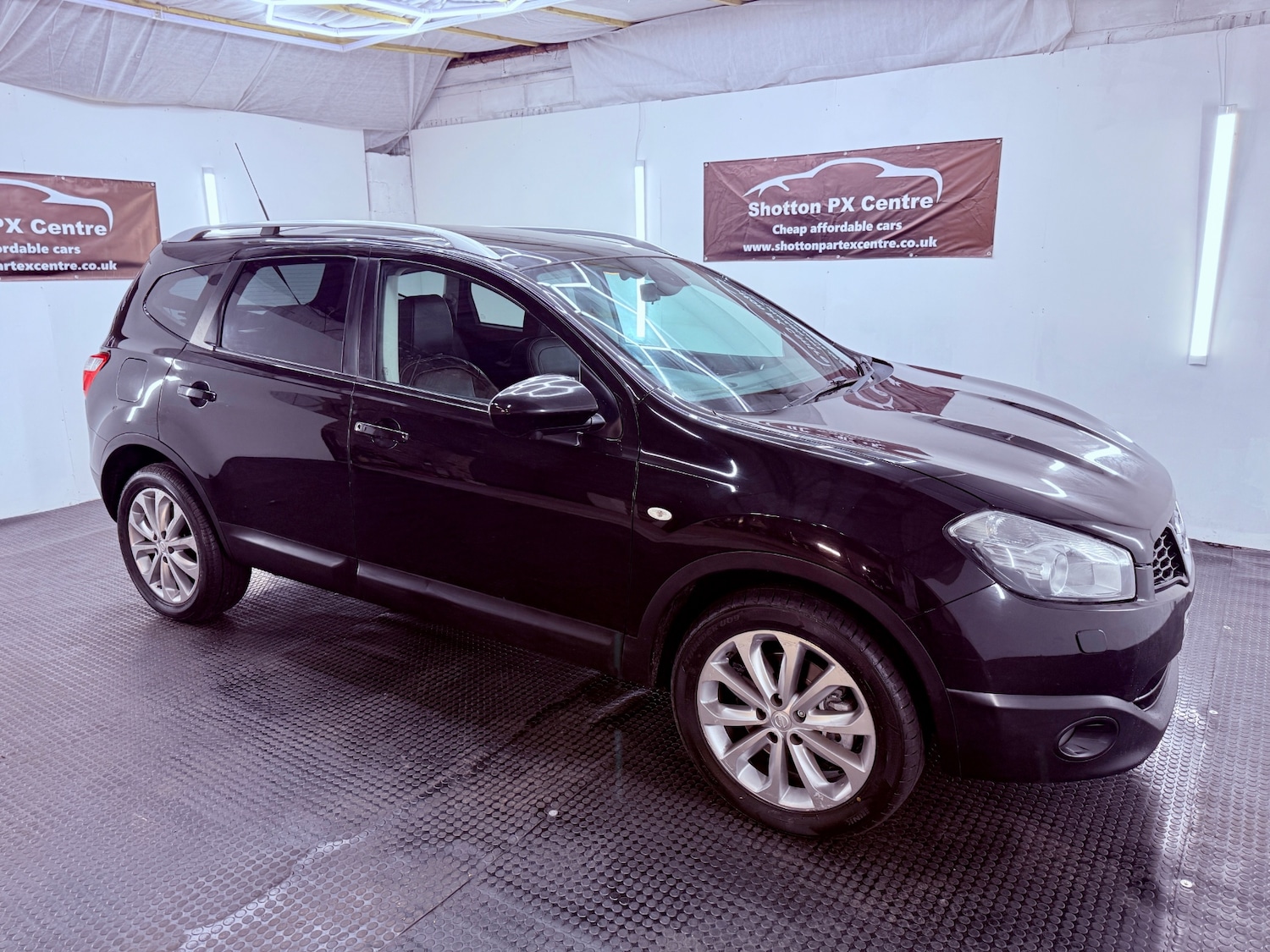 Used Nissan Qashqai+2 2013 for sale - 76854761: Photo 1