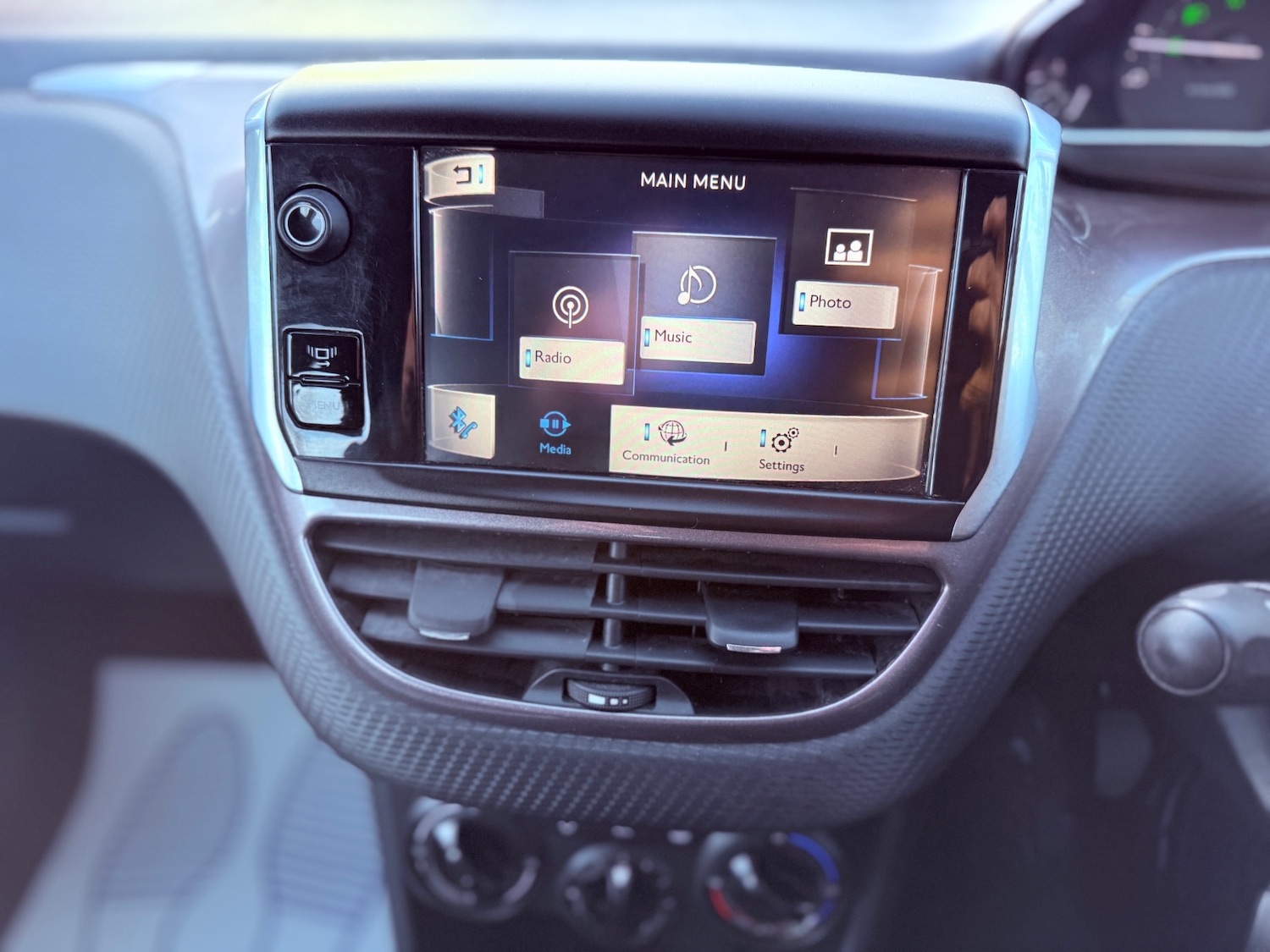 Used Peugeot 2008 2014 for sale - 76387518: Photo 18