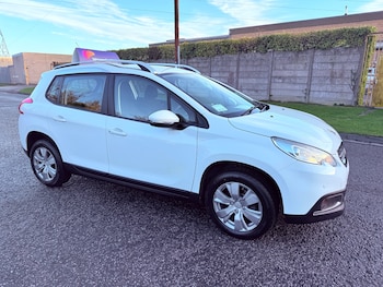 Used Peugeot 2008 2014 for sale - 76387518: Photo
