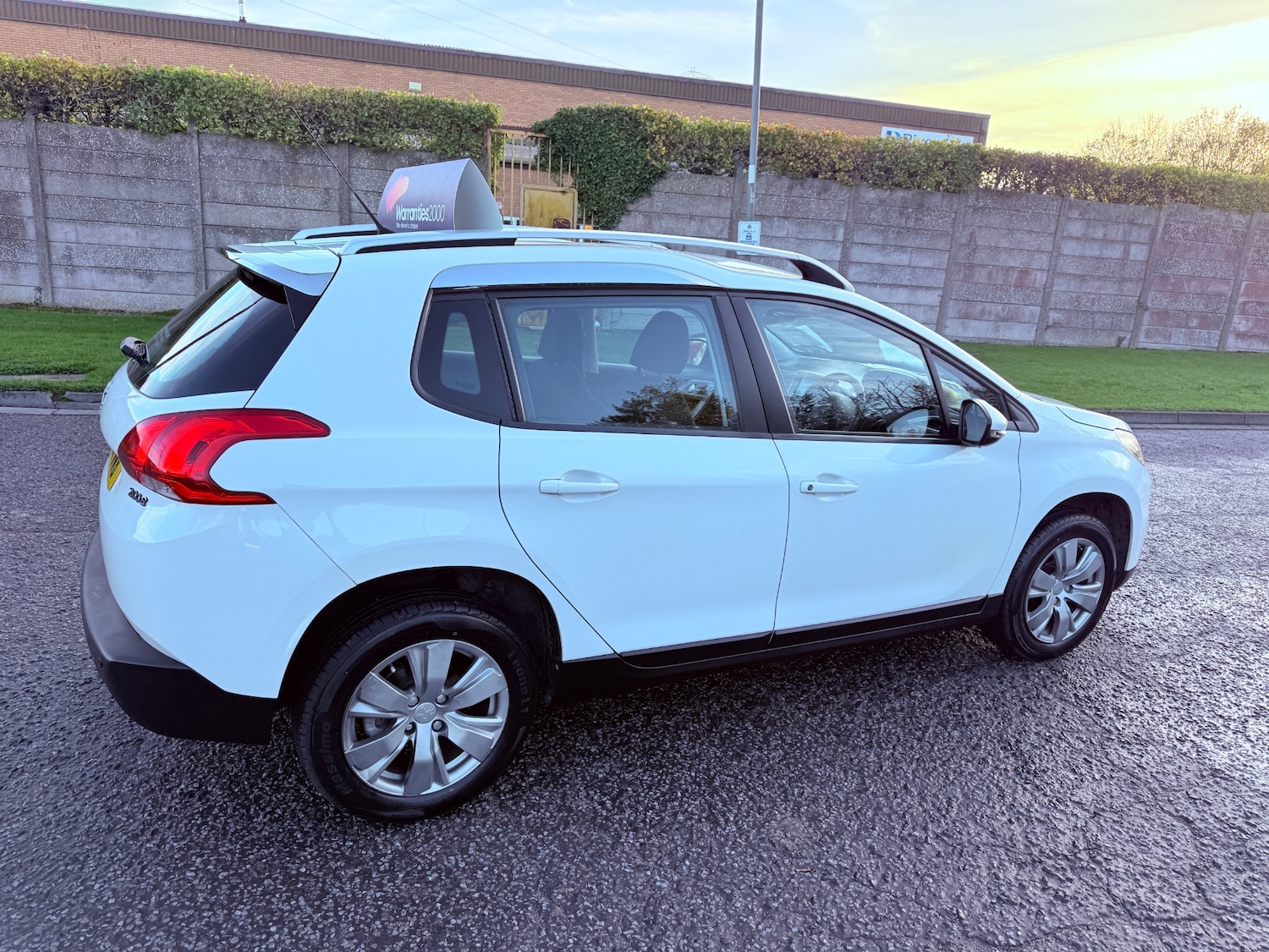 Used Peugeot 2008 2014 for sale - 76387518: Photo 3