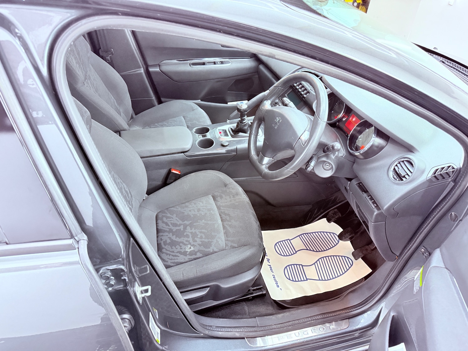 Used Peugeot 3008 2013 for sale - 77027842: Photo 13