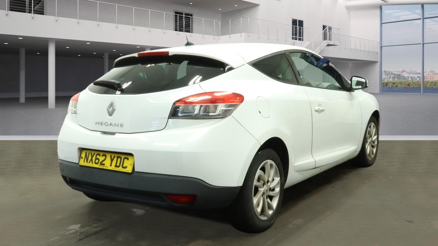 Used Renault Megane 2012 for sale - 77342259: Photo 3