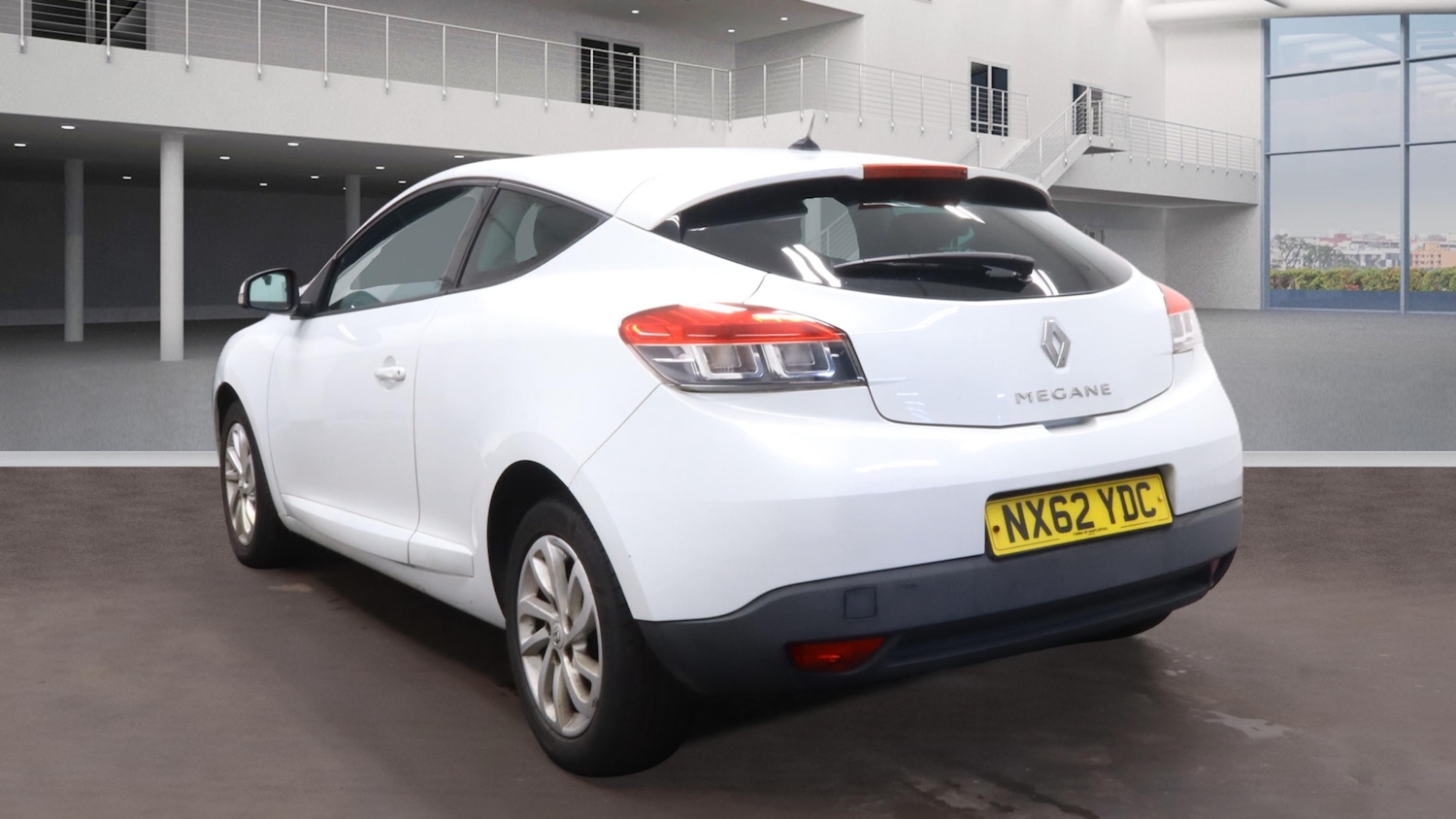 Used Renault Megane 2012 for sale - 77342259: Photo 6
