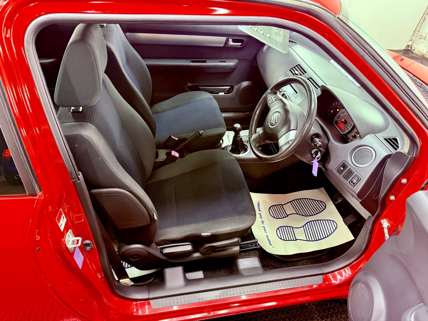 Used Suzuki Swift 2010 for sale - 77803501: Photo 15