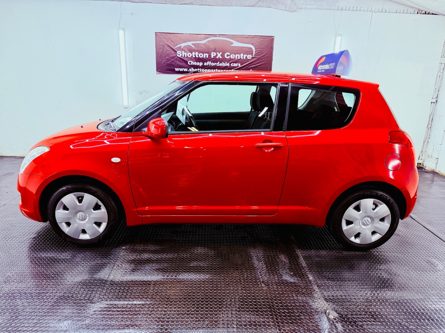 Used Suzuki Swift 2010 for sale - 77803501: Photo 2