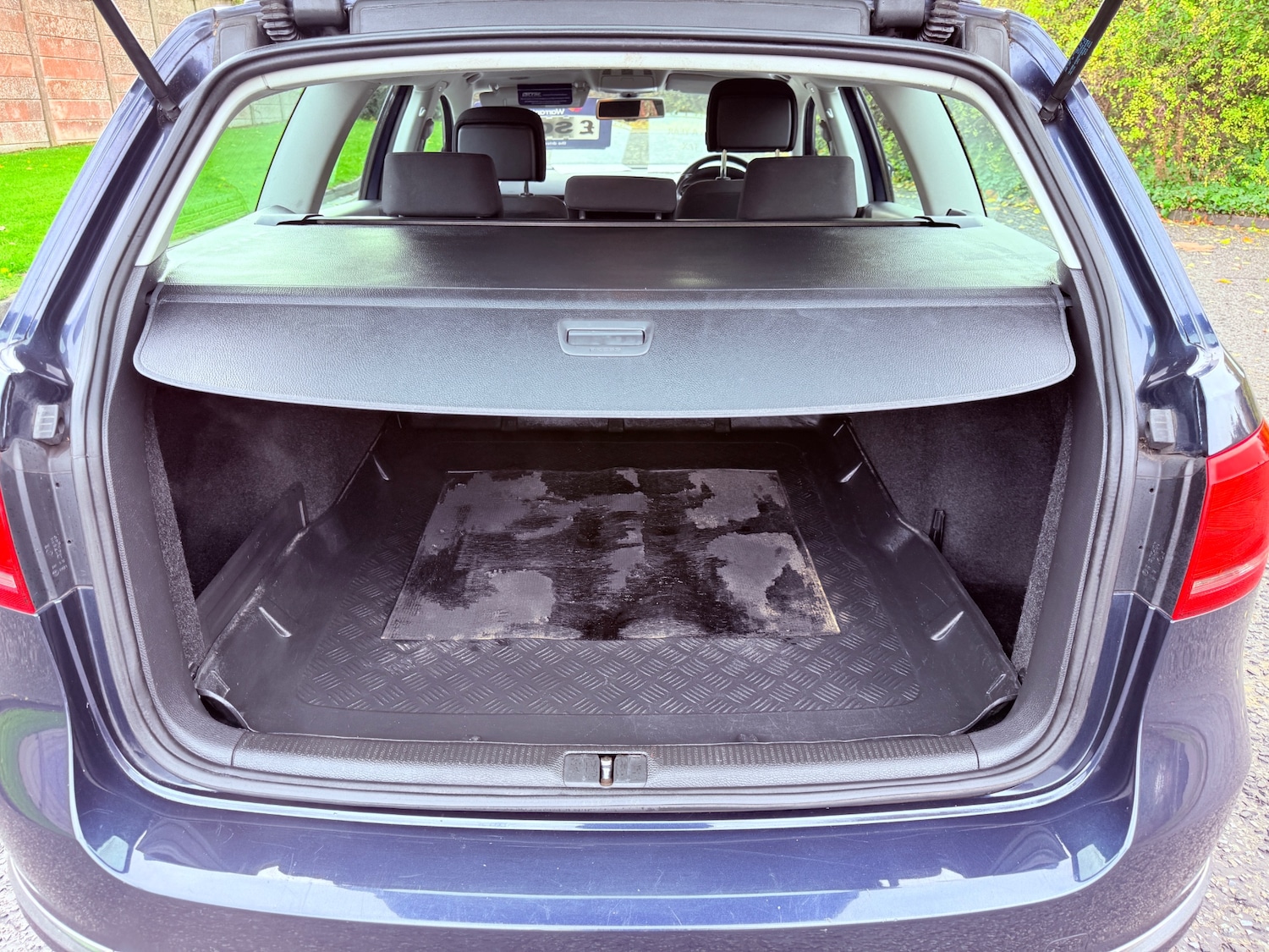 Used Volkswagen Passat 2012 for sale - 76418147: Photo 15