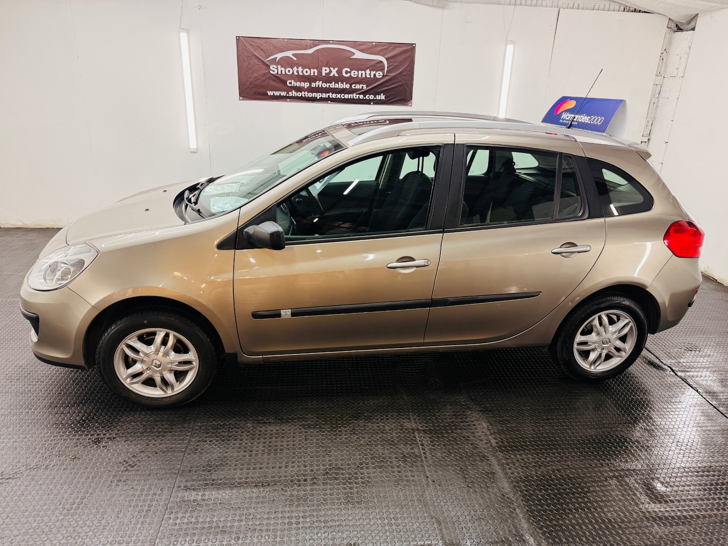 Used Renault Clio 2009 for sale - 78082002: Photo 3