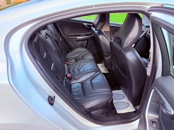 Used Volvo S60 2011 for sale - 76276925: Photo 14