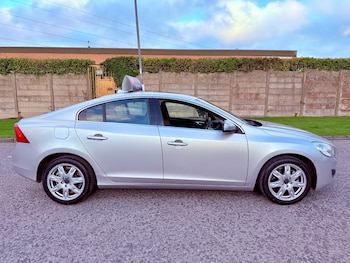 Used Volvo S60 2011 for sale - 76276925: Photo 2