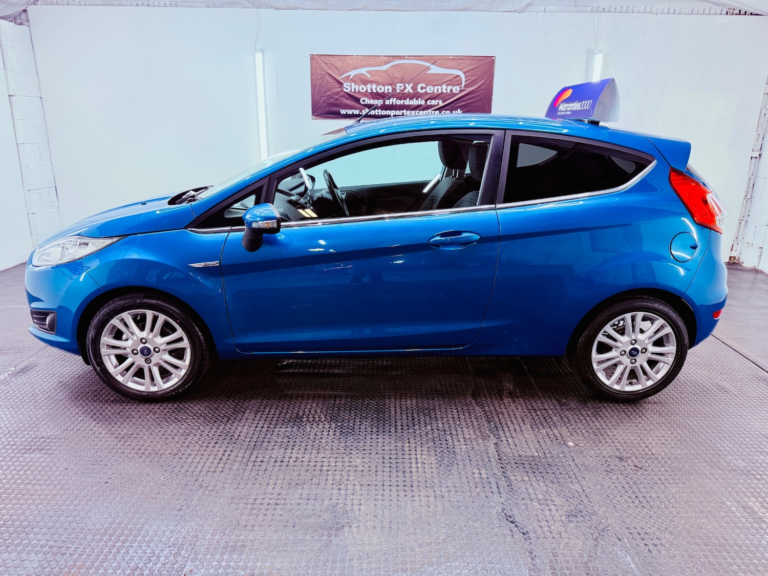 Used Ford Fiesta 2013 for sale - 76951321: Photo 2