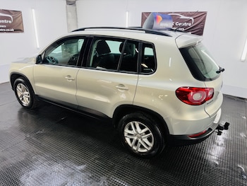 Used Volkswagen Tiguan 2011 for sale - 79571805: Photo
