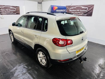 Used Volkswagen Tiguan 2011 for sale - 79571805: Photo