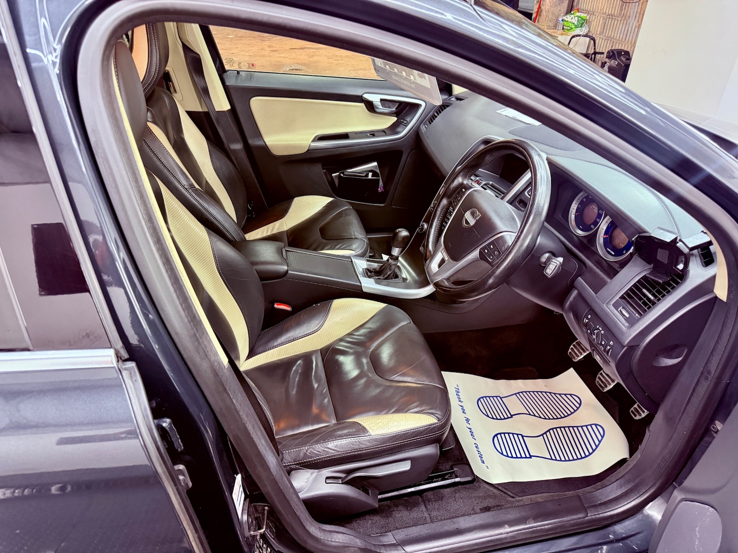 Used Volvo XC60 2012 for sale - 77462188: Photo 13