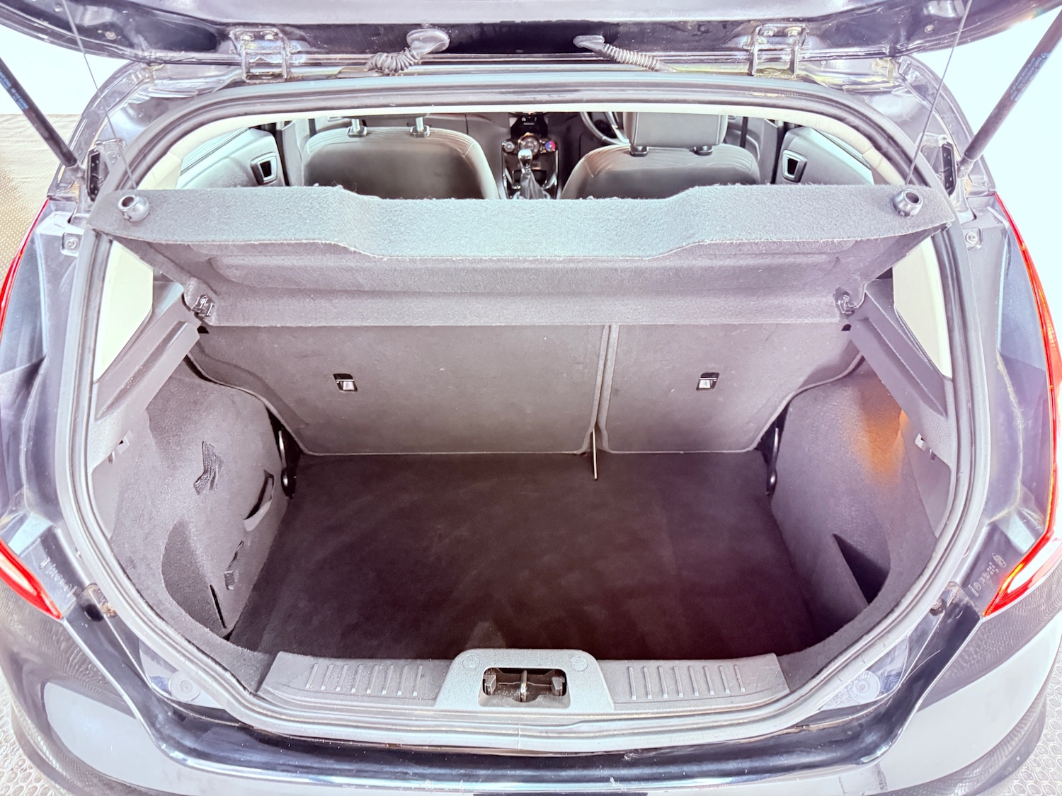 Used Ford Fiesta 2015 for sale - 77409725: Photo 17