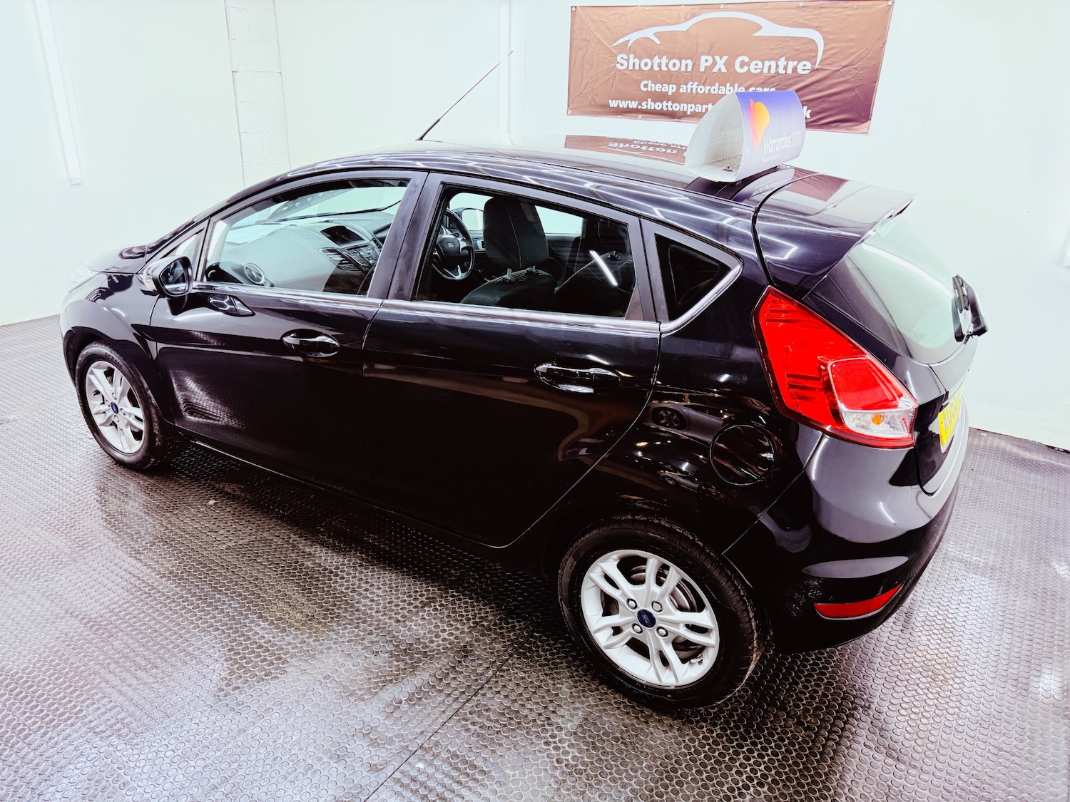 Used Ford Fiesta 2015 for sale - 77409725: Photo 3