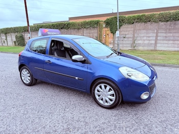 Used Renault Clio 2011 for sale - 75638562: Photo