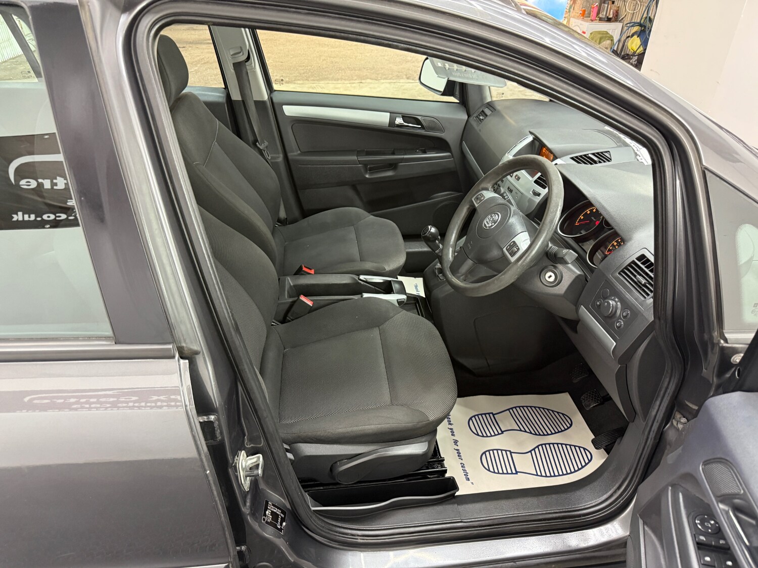 Used Vauxhall Zafira 2009 for sale - 77981779: Photo 17