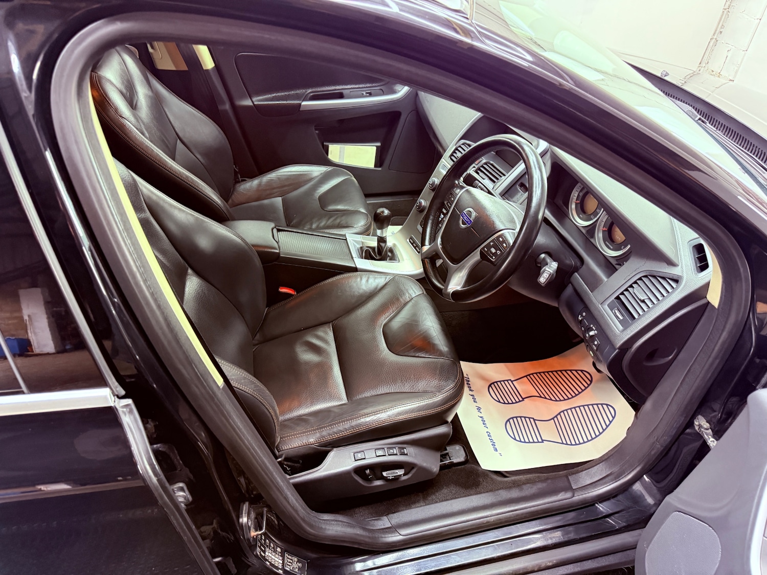 Used Volvo XC60 2011 for sale - 77653414: Photo 16