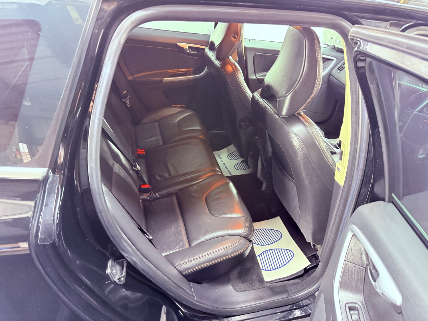 Used Volvo XC60 2011 for sale - 77653414: Photo 17