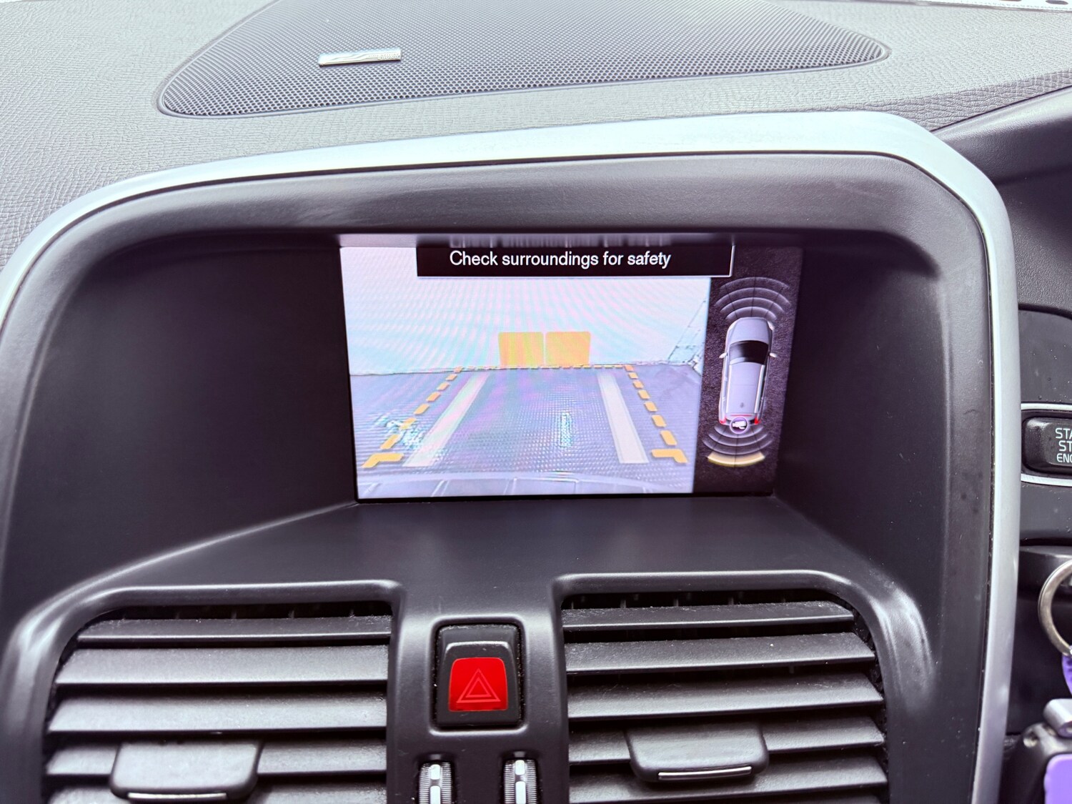 Used Volvo XC60 2011 for sale - 77653414: Photo 23