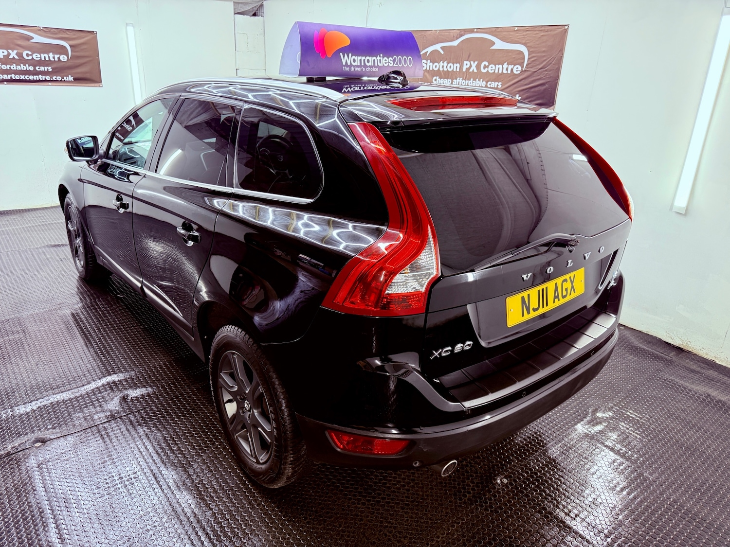 Used Volvo XC60 2011 for sale - 77653414: Photo 4