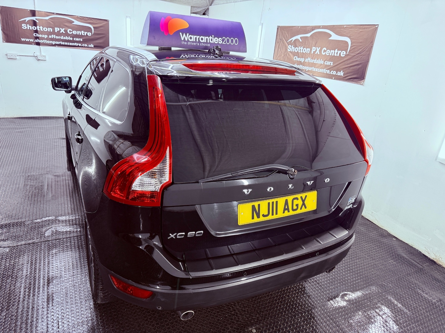 Used Volvo XC60 2011 for sale - 77653414: Photo 5