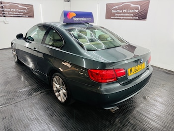 Used BMW 3 Series 2010 for sale - 77935233: Photo
