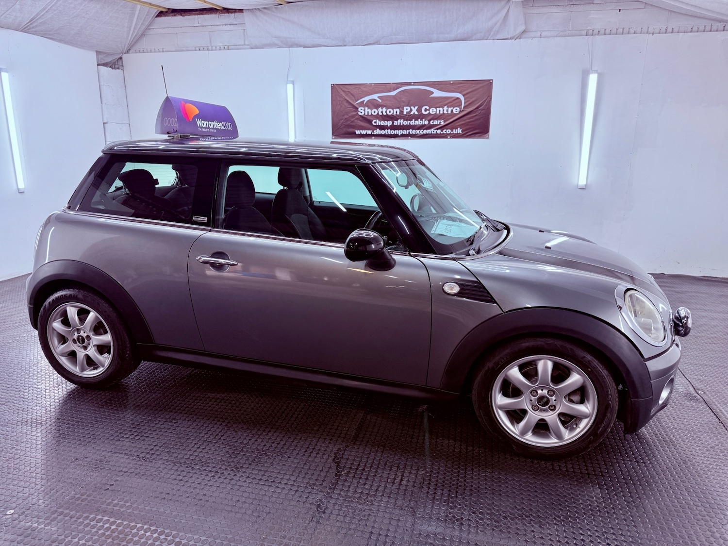 Used MINI Hatch 2009 for sale - 76904741: Photo 8