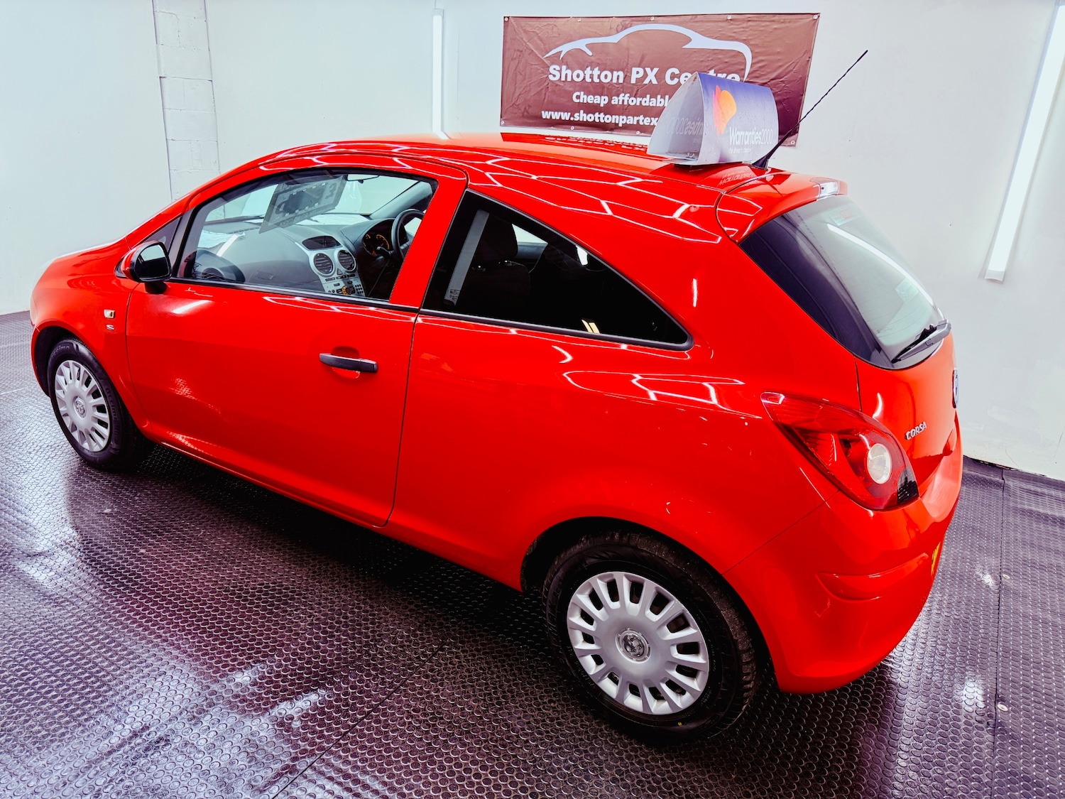 Used Vauxhall Corsa 2014 for sale - 77445975: Photo 4