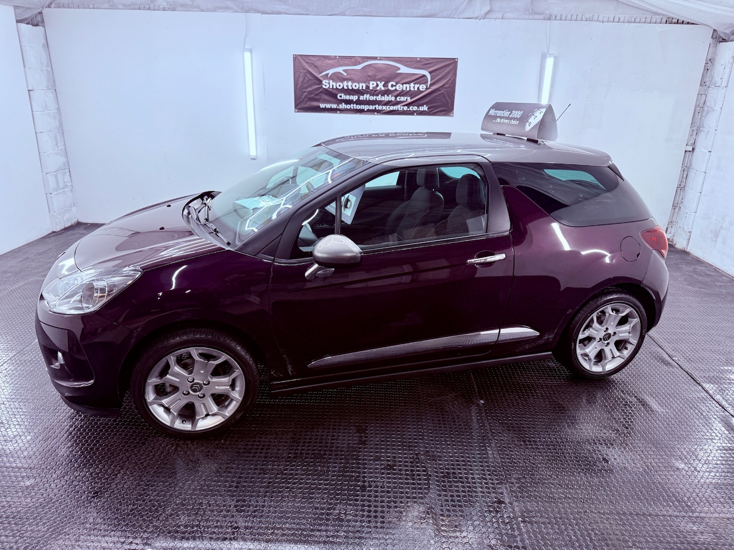 Used Citroen DS3 2015 for sale - 76765064: Photo 2