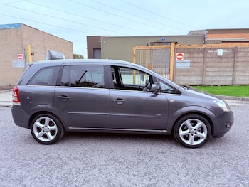 Used Vauxhall Zafira 2011 for sale - 76258081: Photo 2