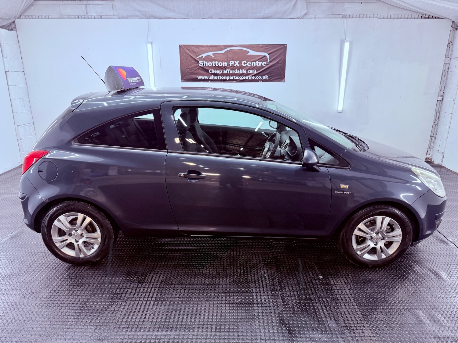 Used Vauxhall Corsa 2010 for sale - 76794988: Photo 10