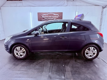 Used Vauxhall Corsa 2010 for sale - 76794988: Photo