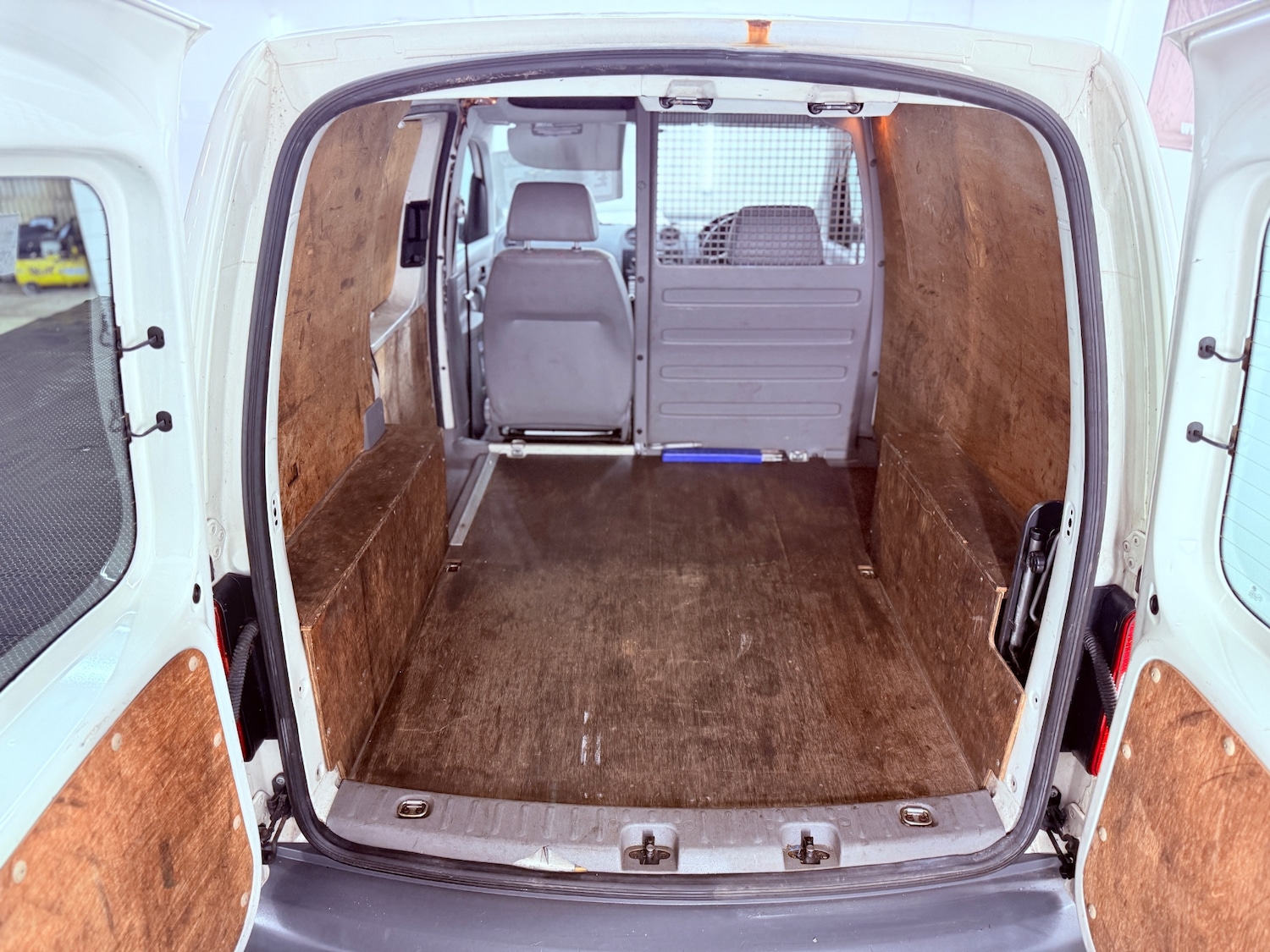 Used Volkswagen Caddy 2006 for sale - 77329467: Photo 12