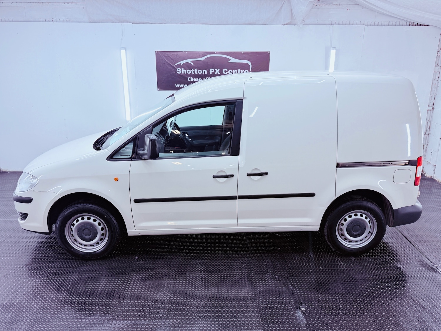 Used Volkswagen Caddy 2006 for sale - 77329467: Photo 2