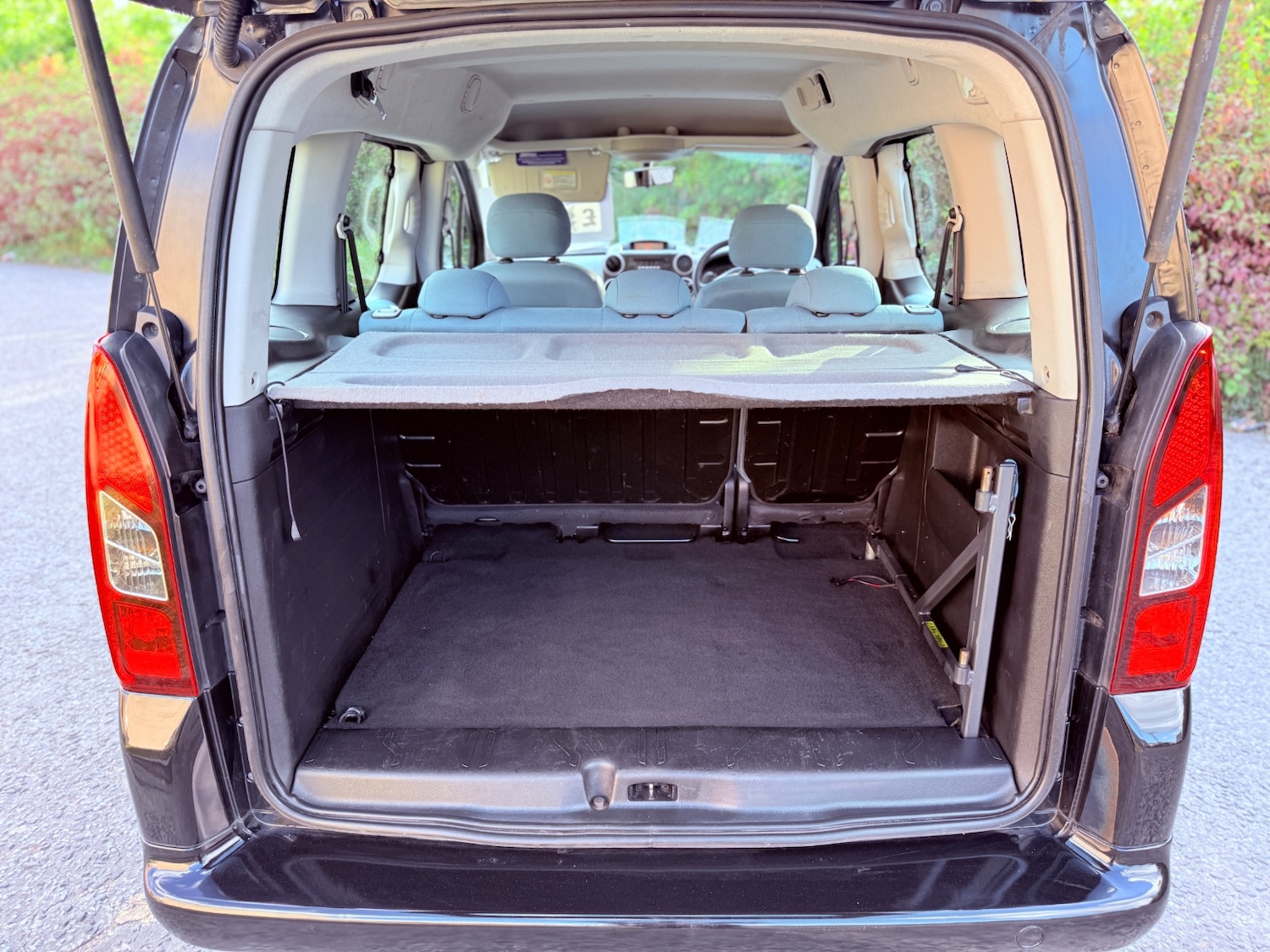 Vehicle 14
