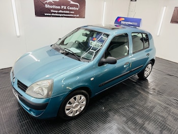 Used Renault Clio 2005 for sale - 77896106: Photo