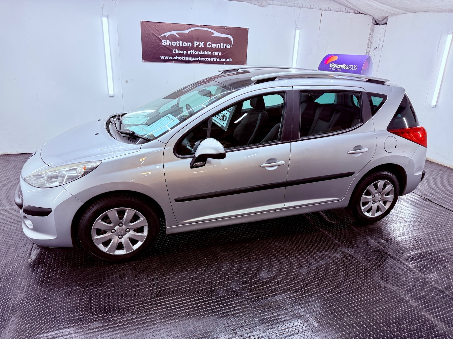 Used Peugeot 207 2009 for sale - 77639249: Photo 2