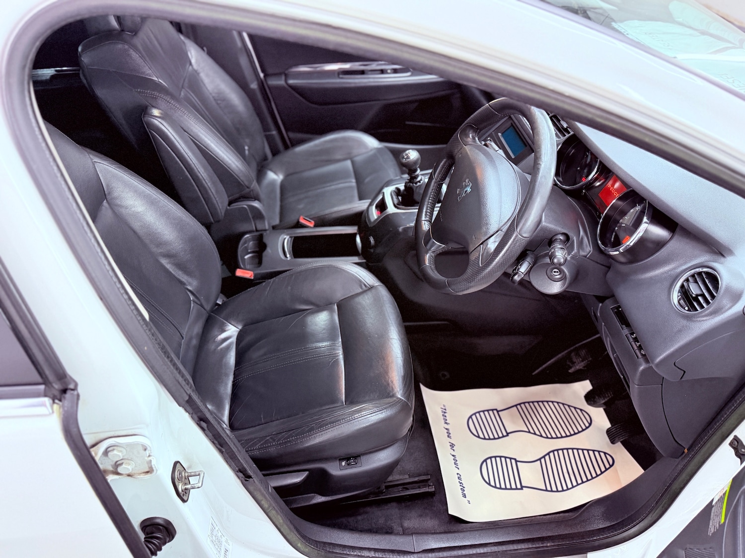 Used Peugeot 5008 2013 for sale - 77289269: Photo 13