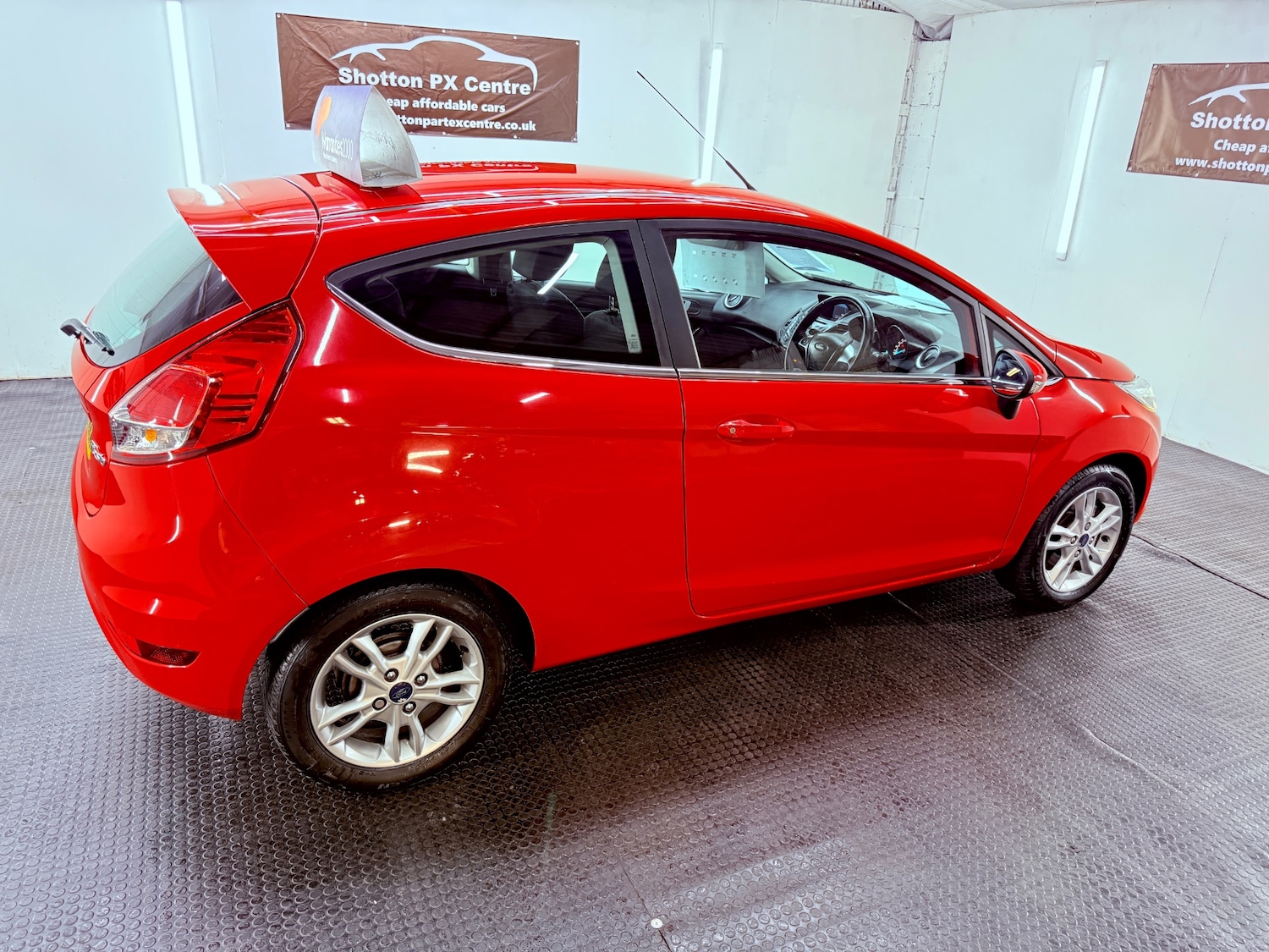 Used Ford Fiesta 2015 for sale - 76919124: Photo 10