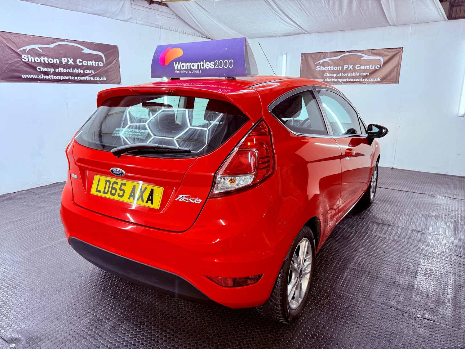 Used Ford Fiesta 2015 for sale - 76919124: Photo 11