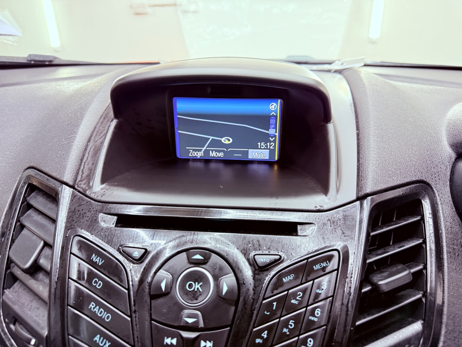 Used Ford Fiesta 2015 for sale - 76919124: Photo 13