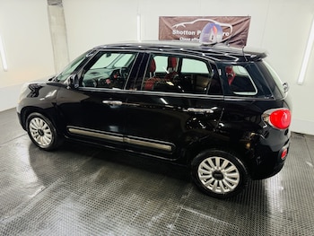 Used Fiat 500L 2015 for sale - 79488752: Photo